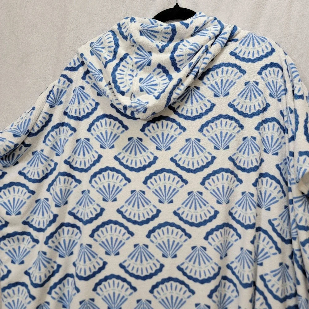 Throwzy by Marlo Hooded Coverup Women One Size Blue White Seashells Beach Poncho